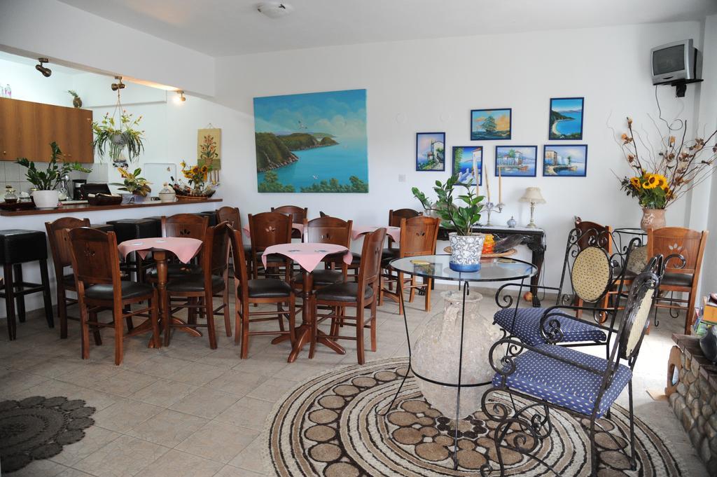 Thalassa Hotel Ammouliani Room photo